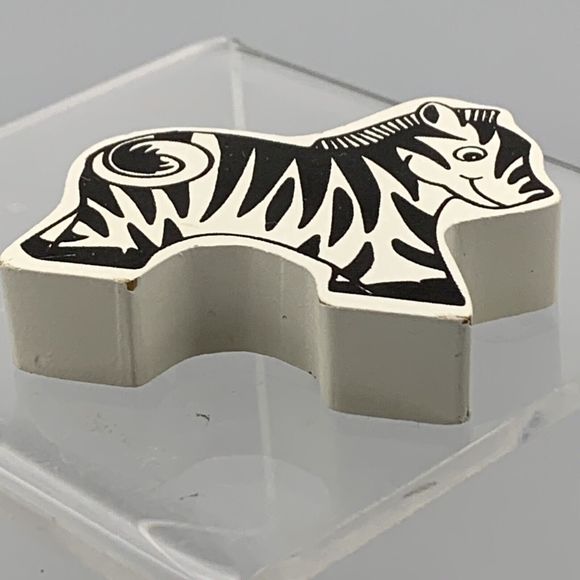 Vintage Wood Black and White Zebra Toy Replacement Part Wildlife Pretend Play - Picture 6 of 8